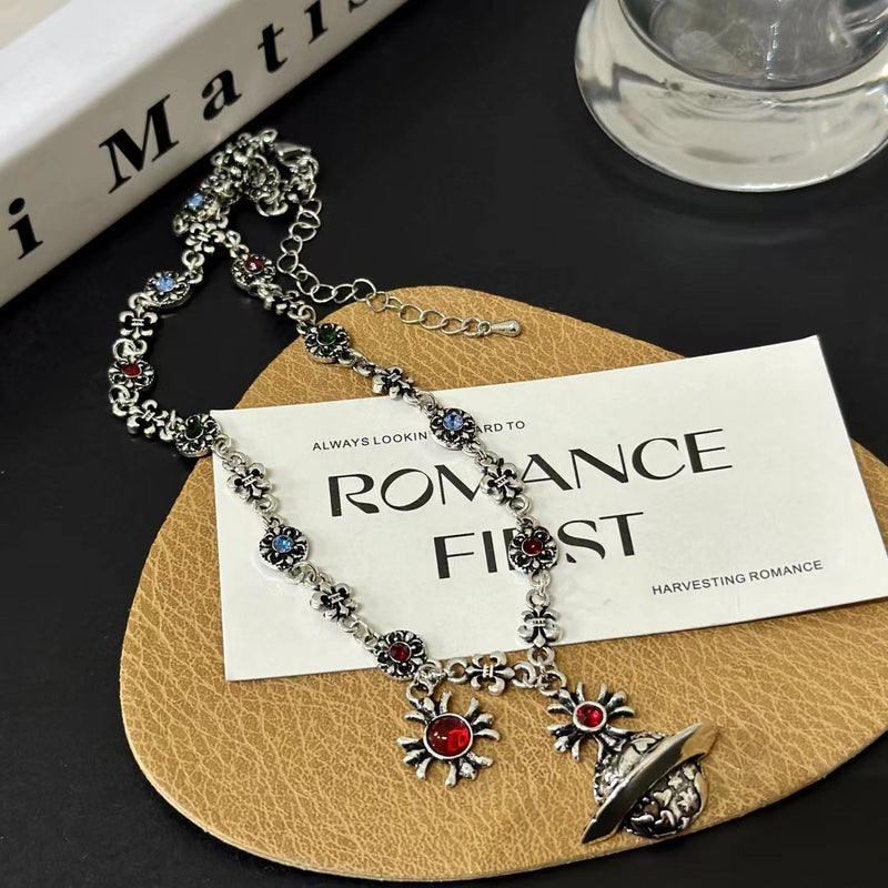 Sweet Cool Spice Girl Style Vintage Old Color Diamond Keke Planet Necklace Women'S Niche Personality Saturn Pendant Clavicle Chain Tide - Image 1